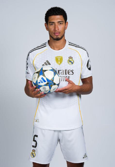 利雅得胜利4-1赛哈特海湾，C罗凌空倒钩破门，菲利克斯传射