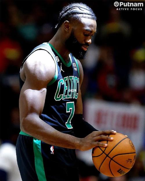 NBA也一般，让一个41岁小伙还得三十分