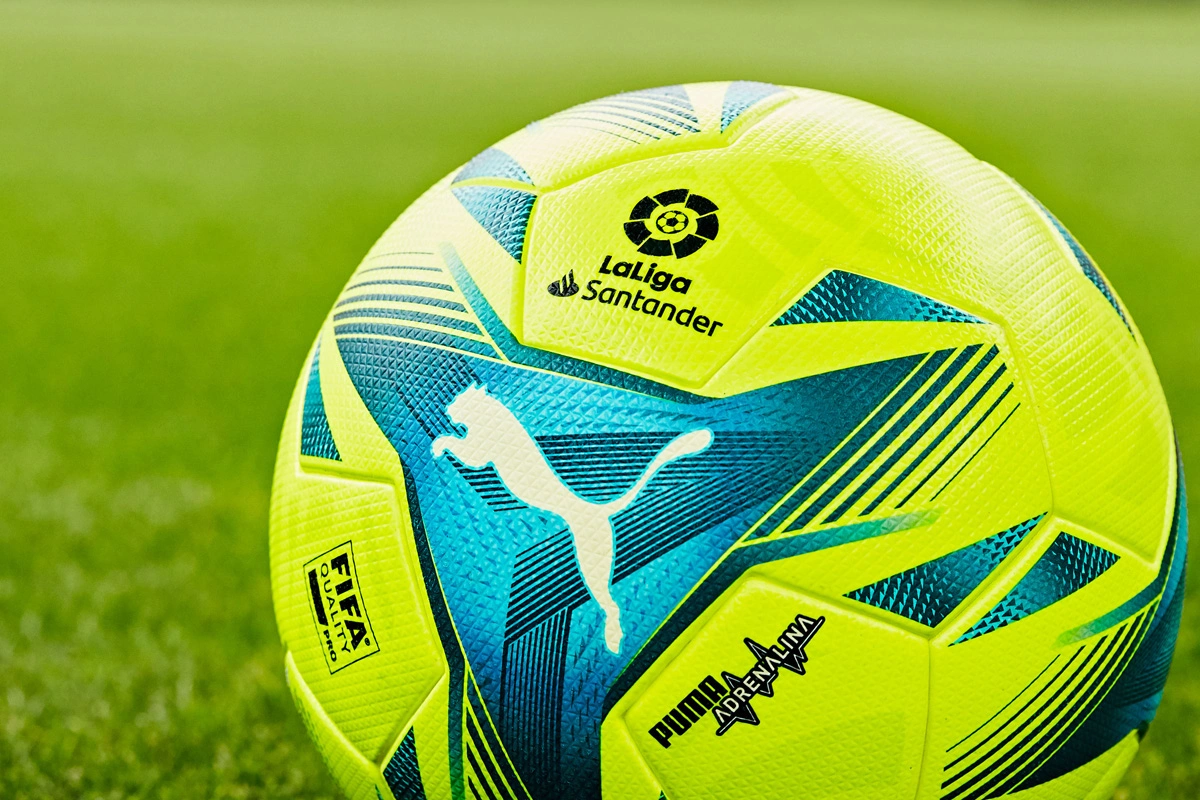 安东内拉晒为蒂亚戈庆生照，举办了一个巴萨主题生日派对