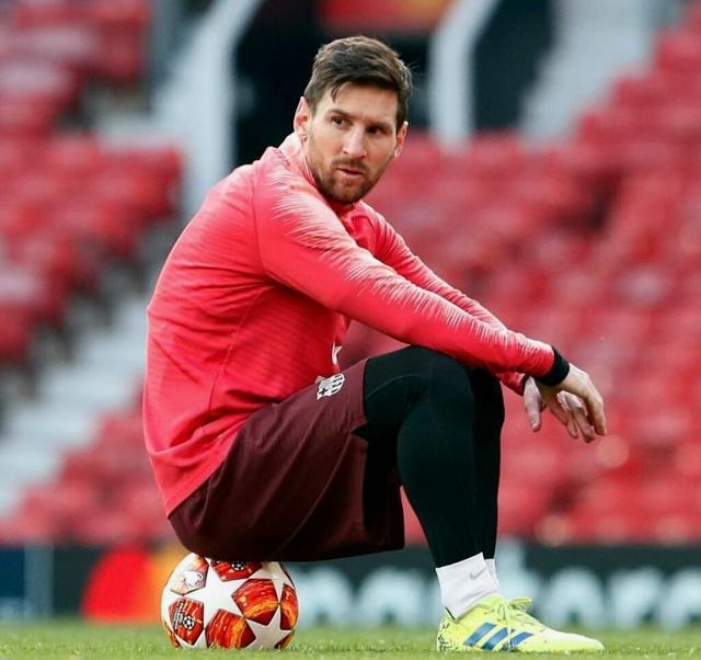 曹法尔：西汉姆缺少领袖；赖斯肯定会成为下一任英格兰队长