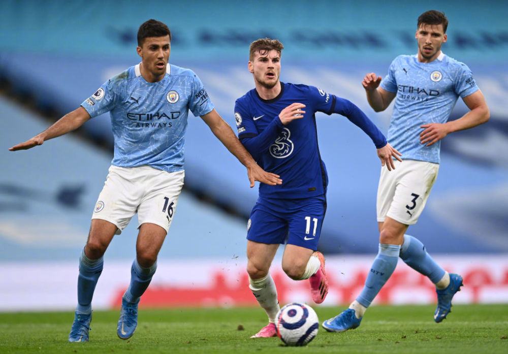 米体：斯帕莱蒂准备重新整合现有球员，由三中卫变阵四后卫